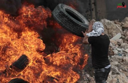 مواجهات في القدس والضفة ومسيرات في غزة